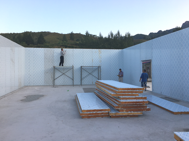 冷庫(kù)濕度控制:冷庫(kù)安裝相對(duì)濕度的控制